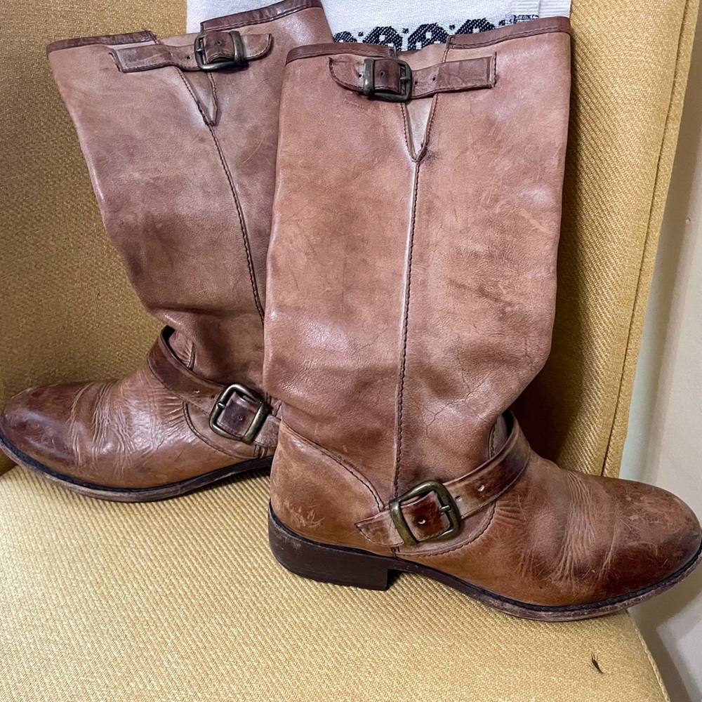 ARIAT  Brown Leather Riding Boots